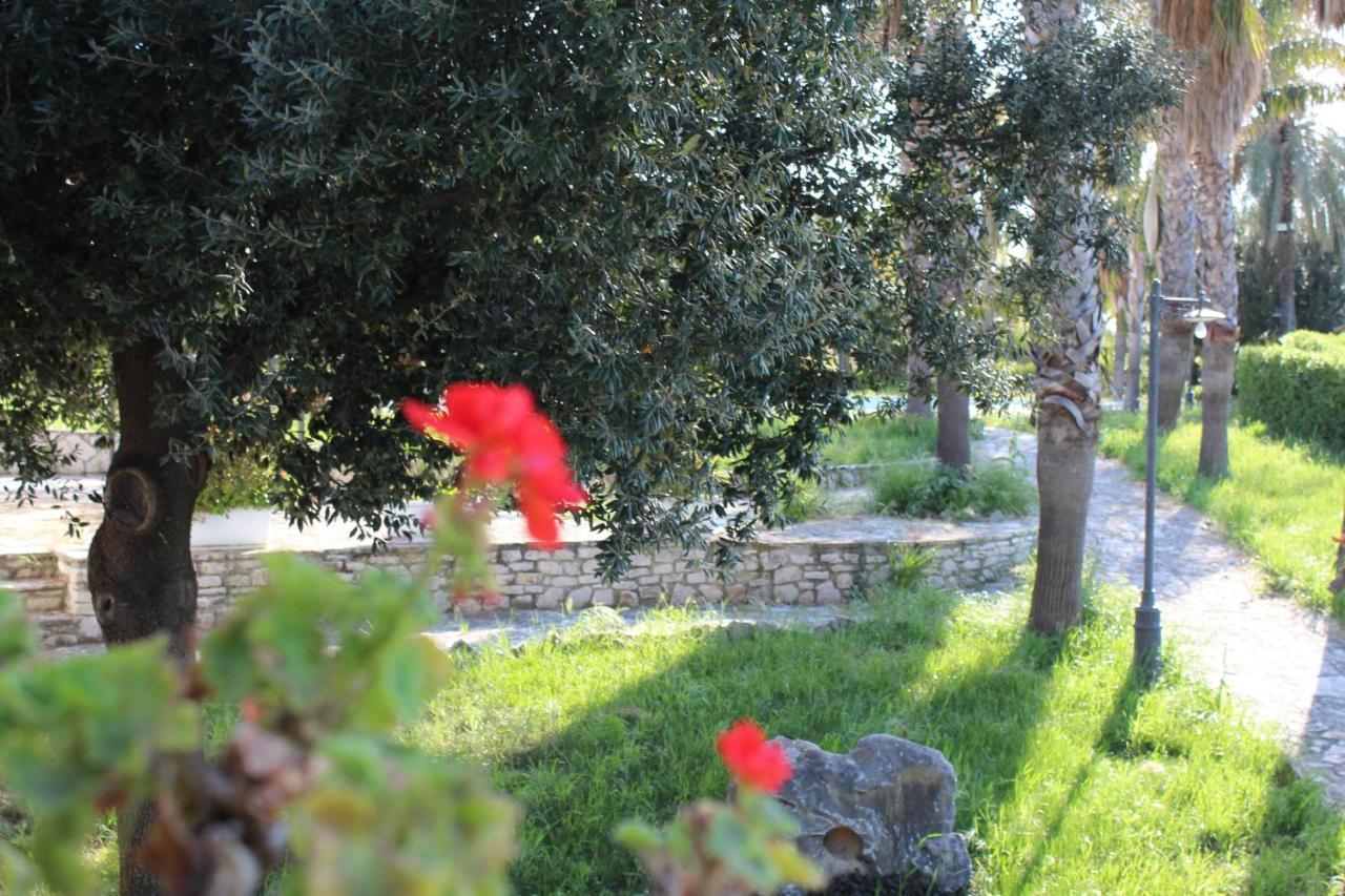 Ponte Calatrasi Agriturismo Roccamena Esterno foto